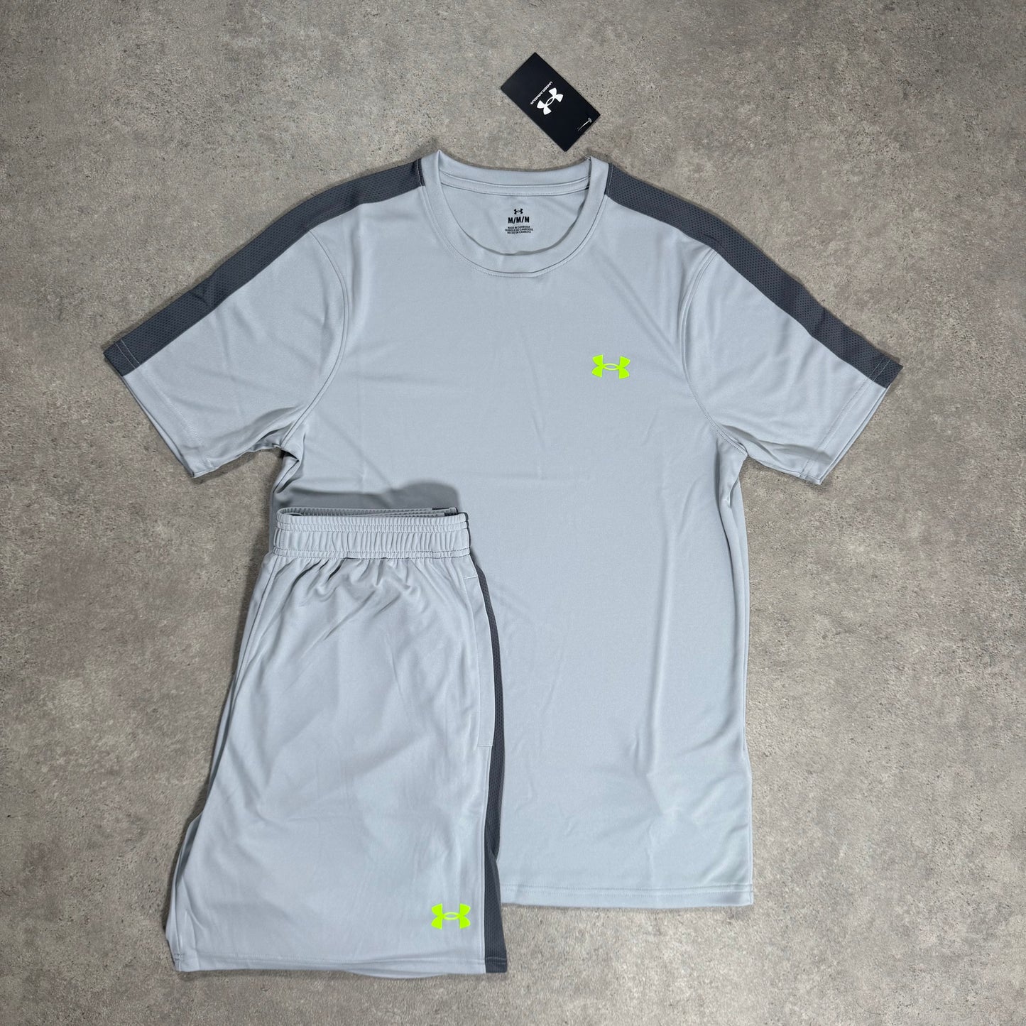 UNDER ARMOUR COLD GEAR SHORT SET (GREY)