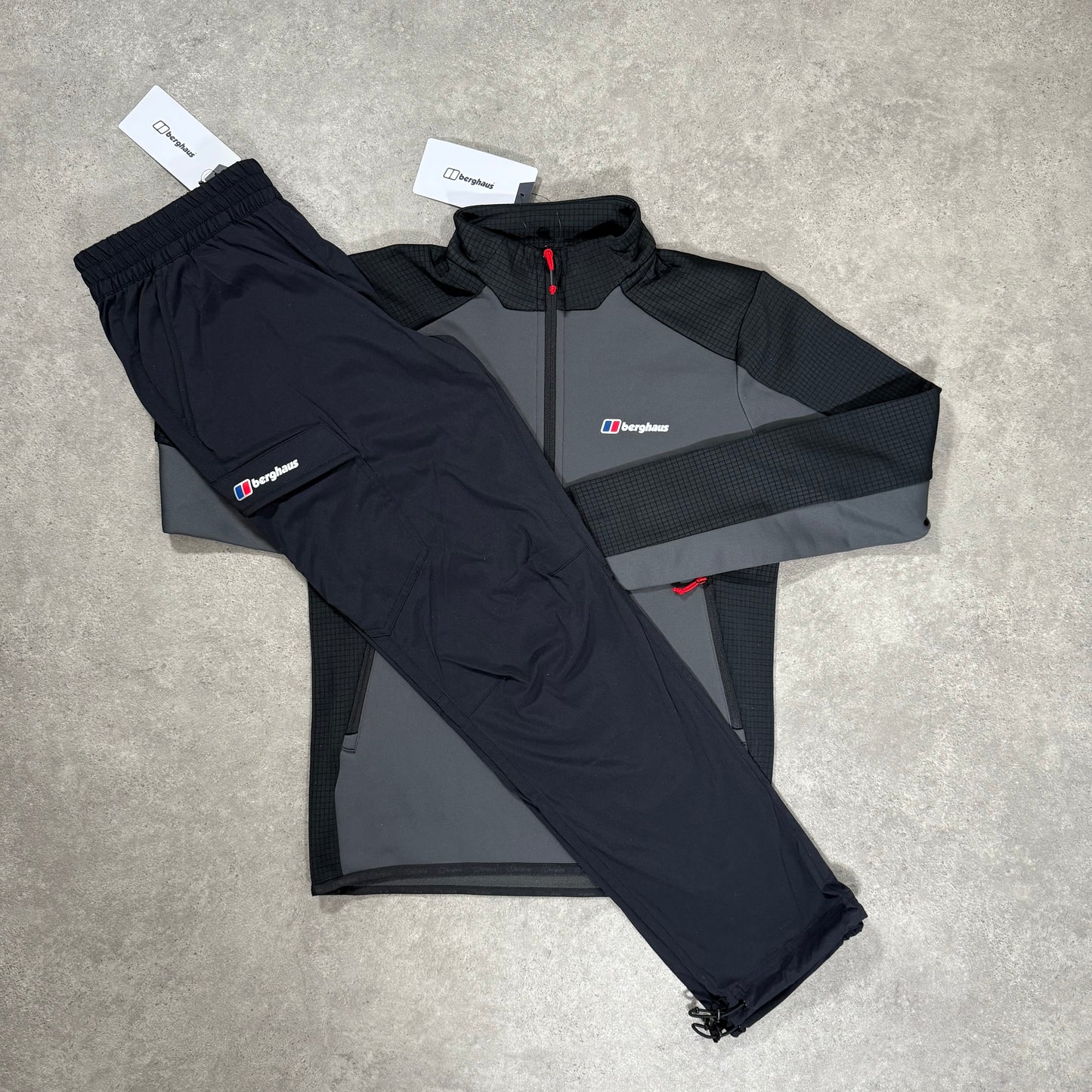 BERGHAUS 1/2 ZIP TRACKSUIT (GREY/BLACK)