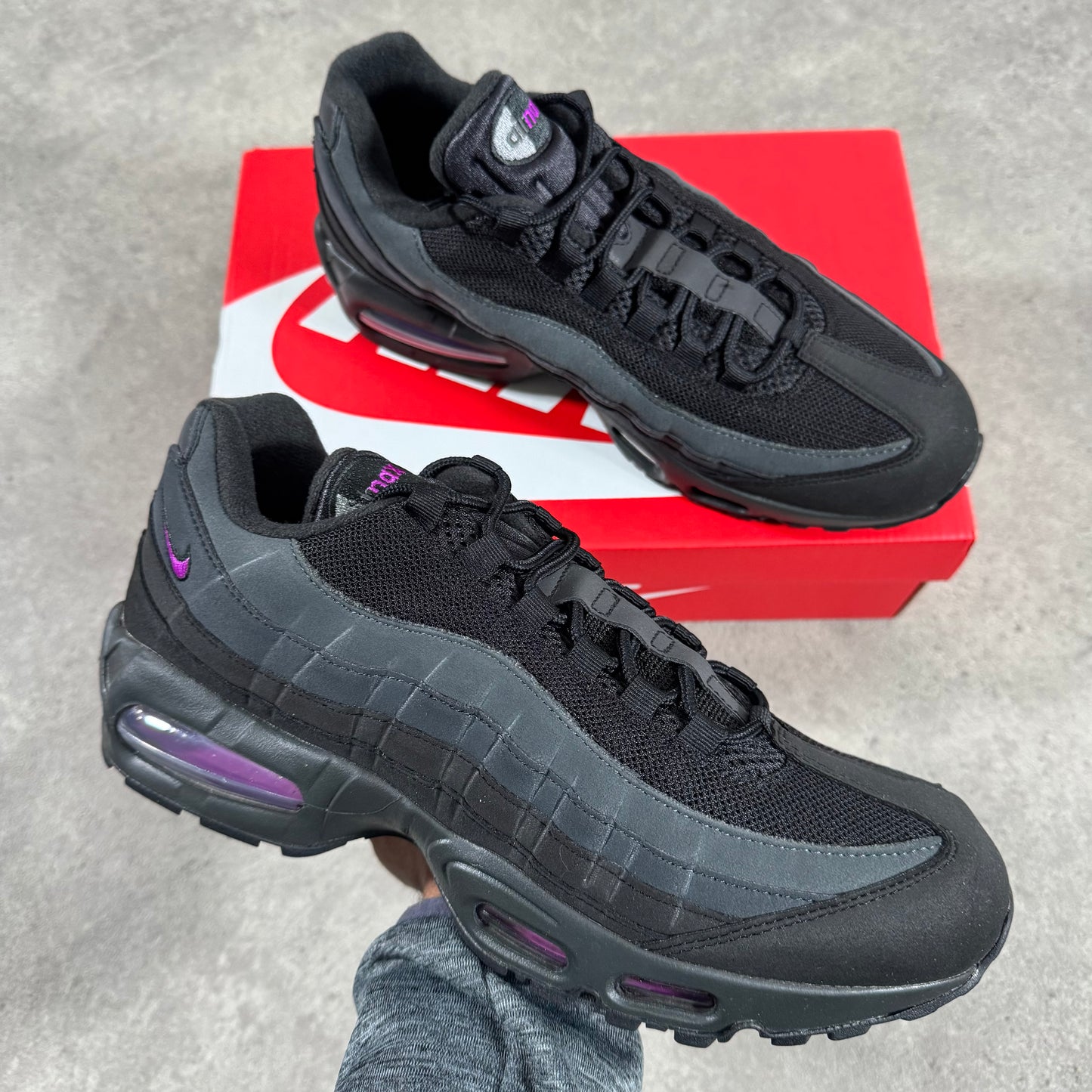 NIKE AIR MAX 95 (BLACK GRAPE)