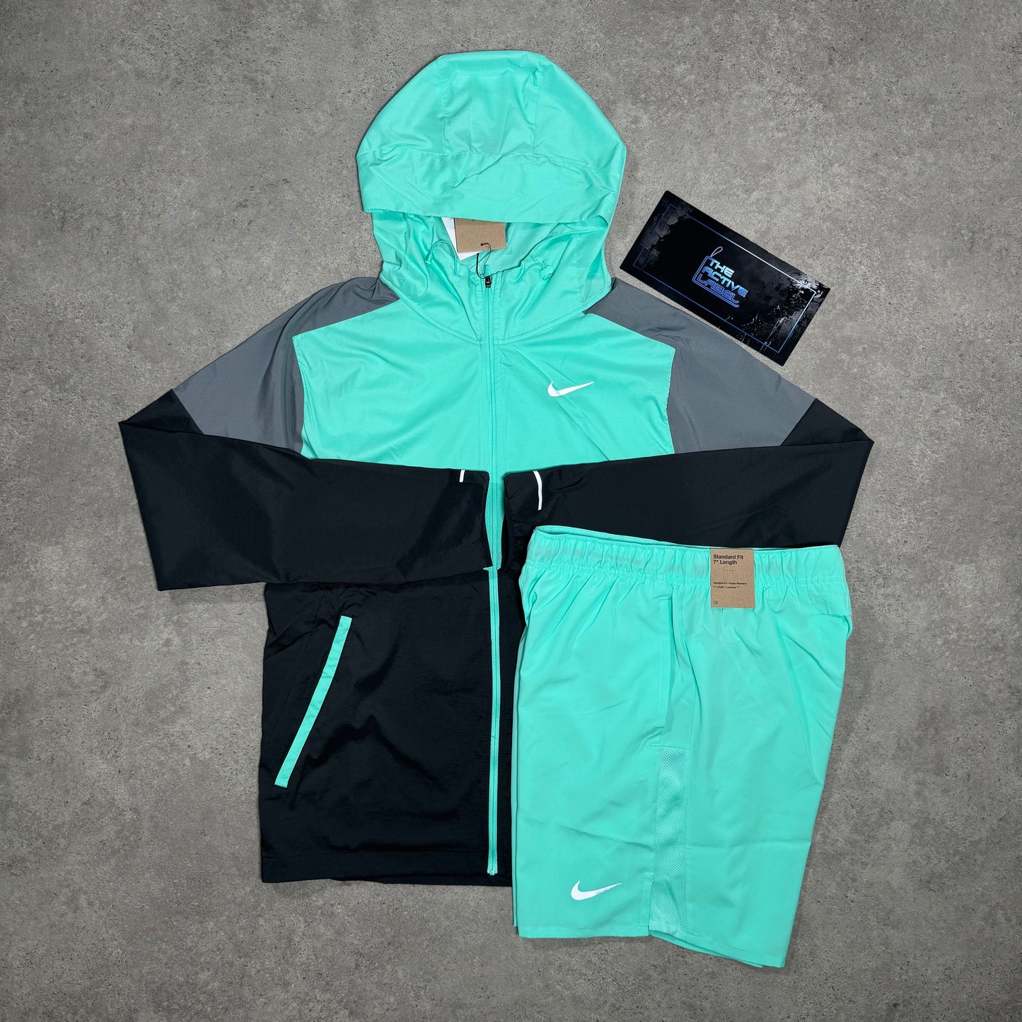 NIKE RUNNING SHORT SET (HYPER TURQUOISE)