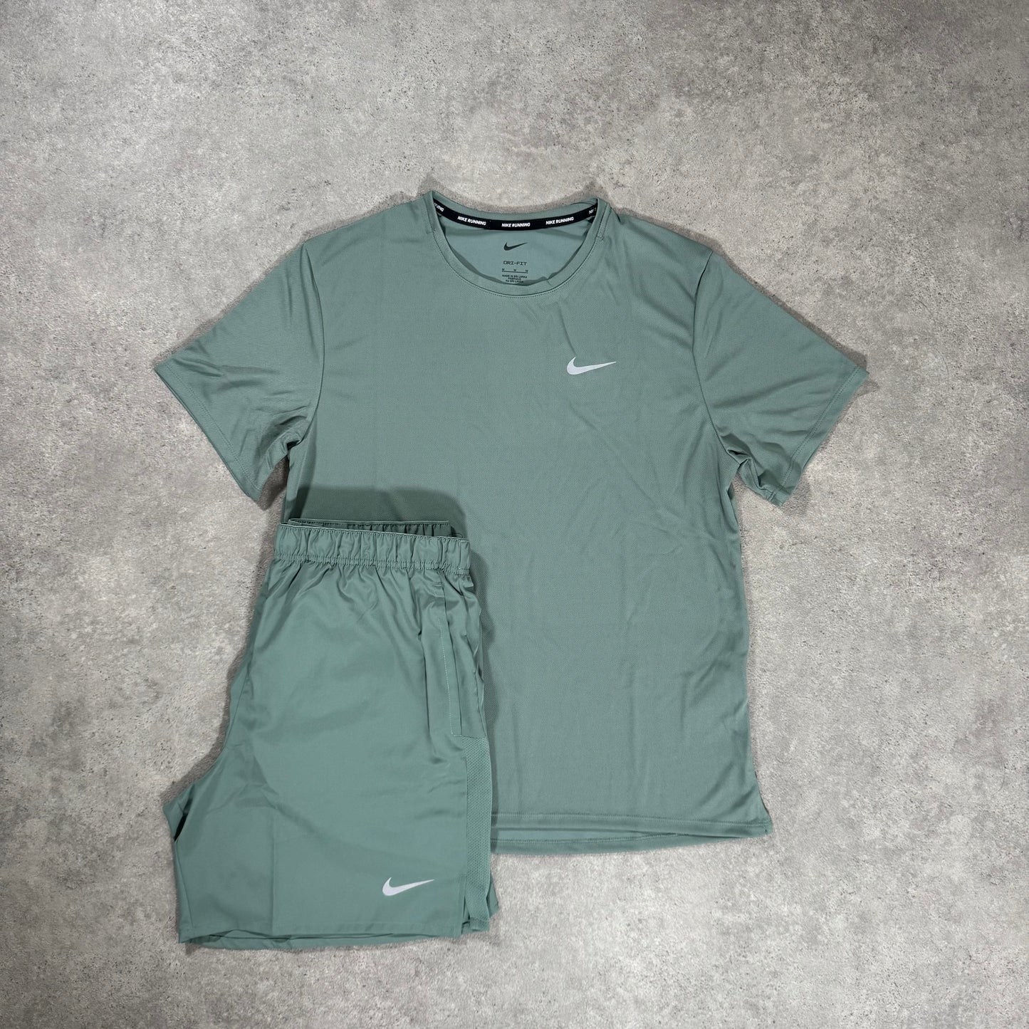 NIKE DRI-FIT UV SHORT SET (CLAY GREEN)