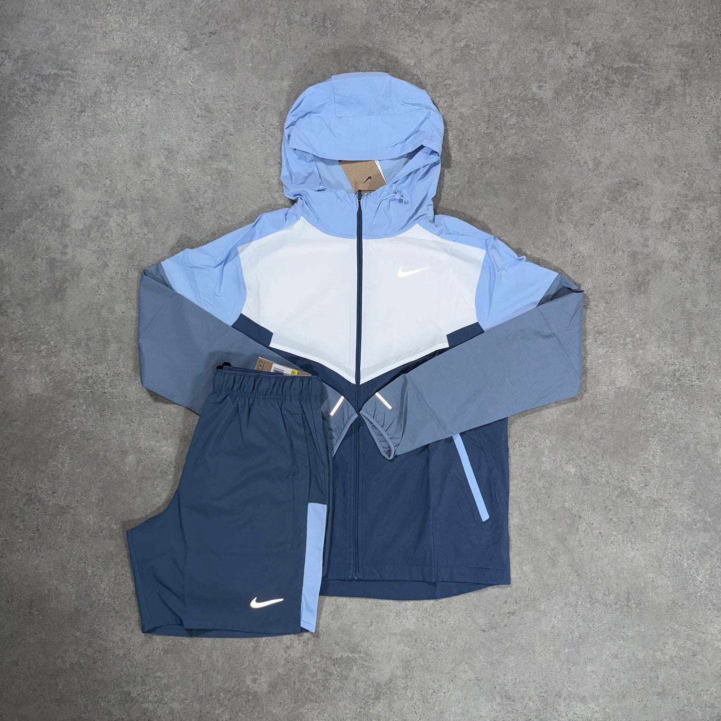 NIKE WINDRUNNER SHORT SET (BLUE/NAVY/WHITE)