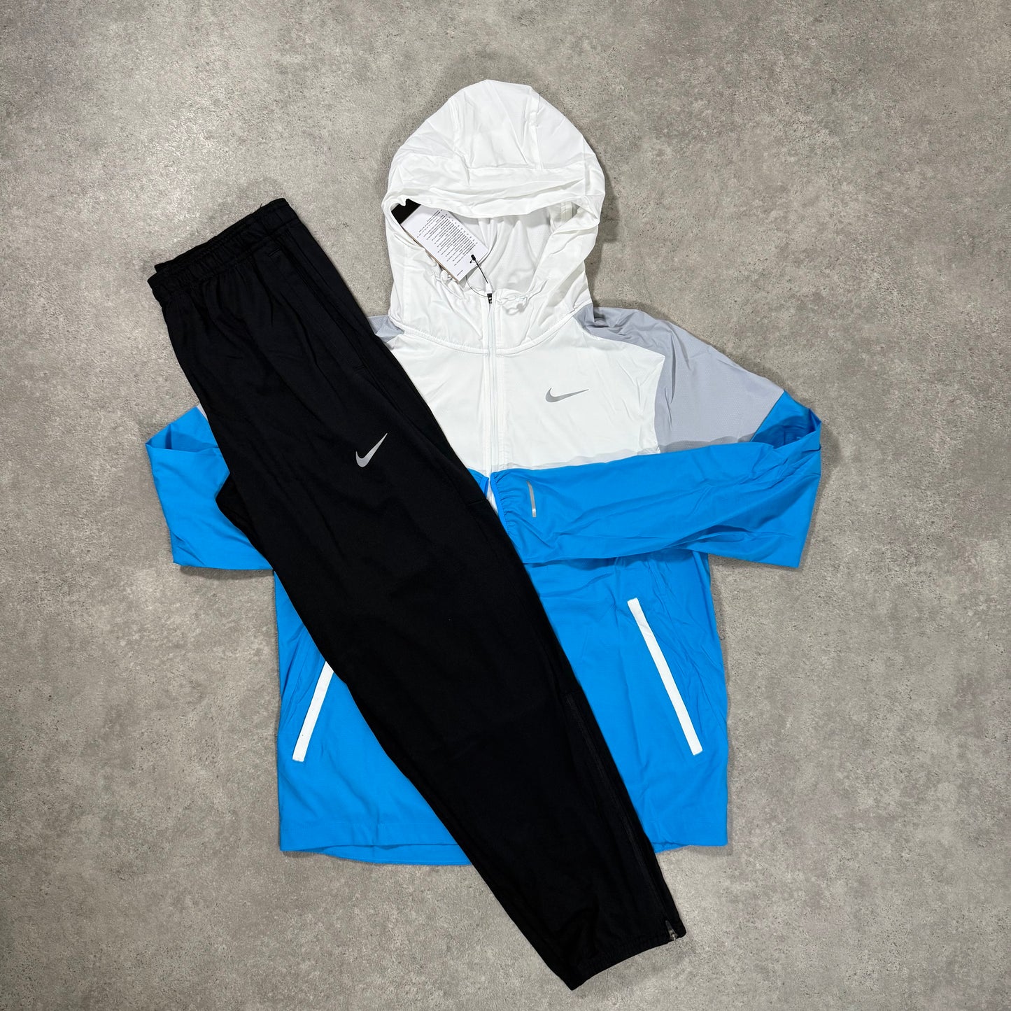 NIKE WINDRUNNER TRACKSUIT (BLUE/WHITE/BLACK)