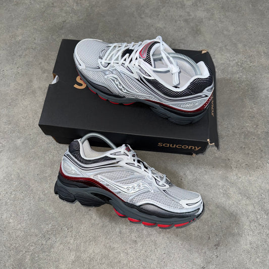 SAUCONY PRO GRID OMNI 9 OG (WHITE/GREY/RED)