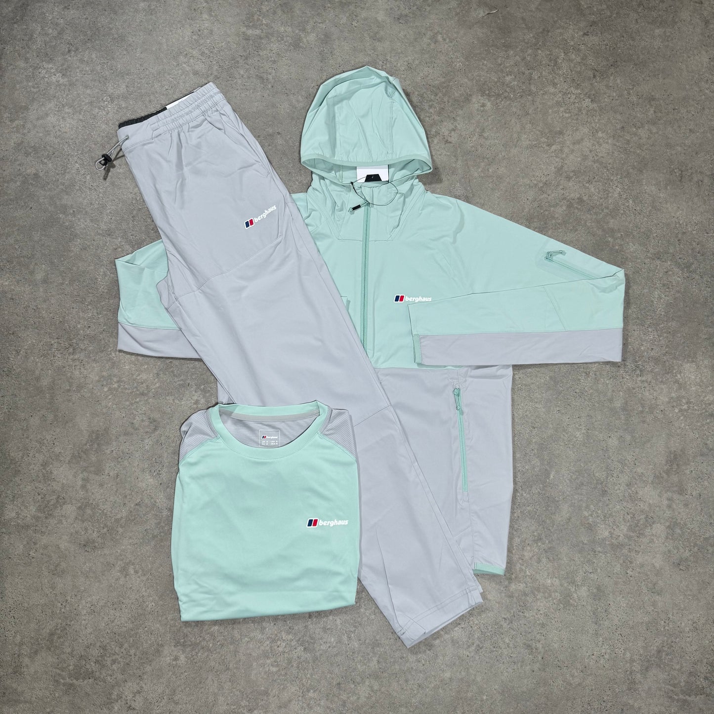 BERGHAUS THERAN PLUS TRI-SET (MINT)