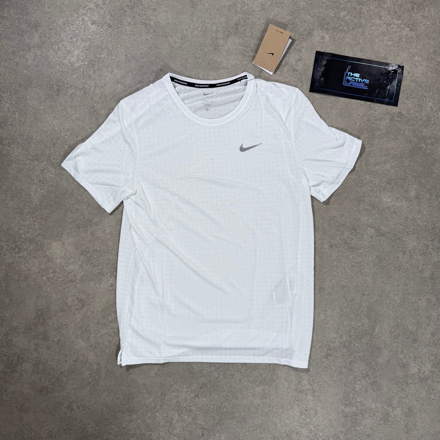 NIKE MILER BREATHE T-SHIRT (WHITE)