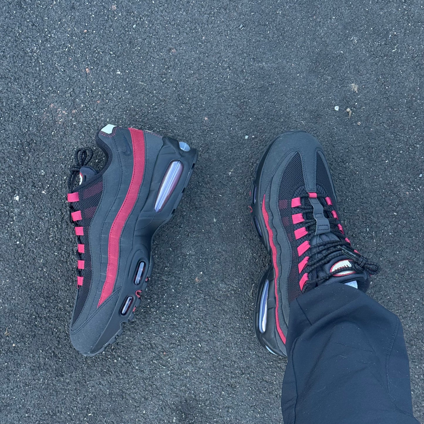 NIKE AIR MAX 95 OG (DEEP RED/BLACK)