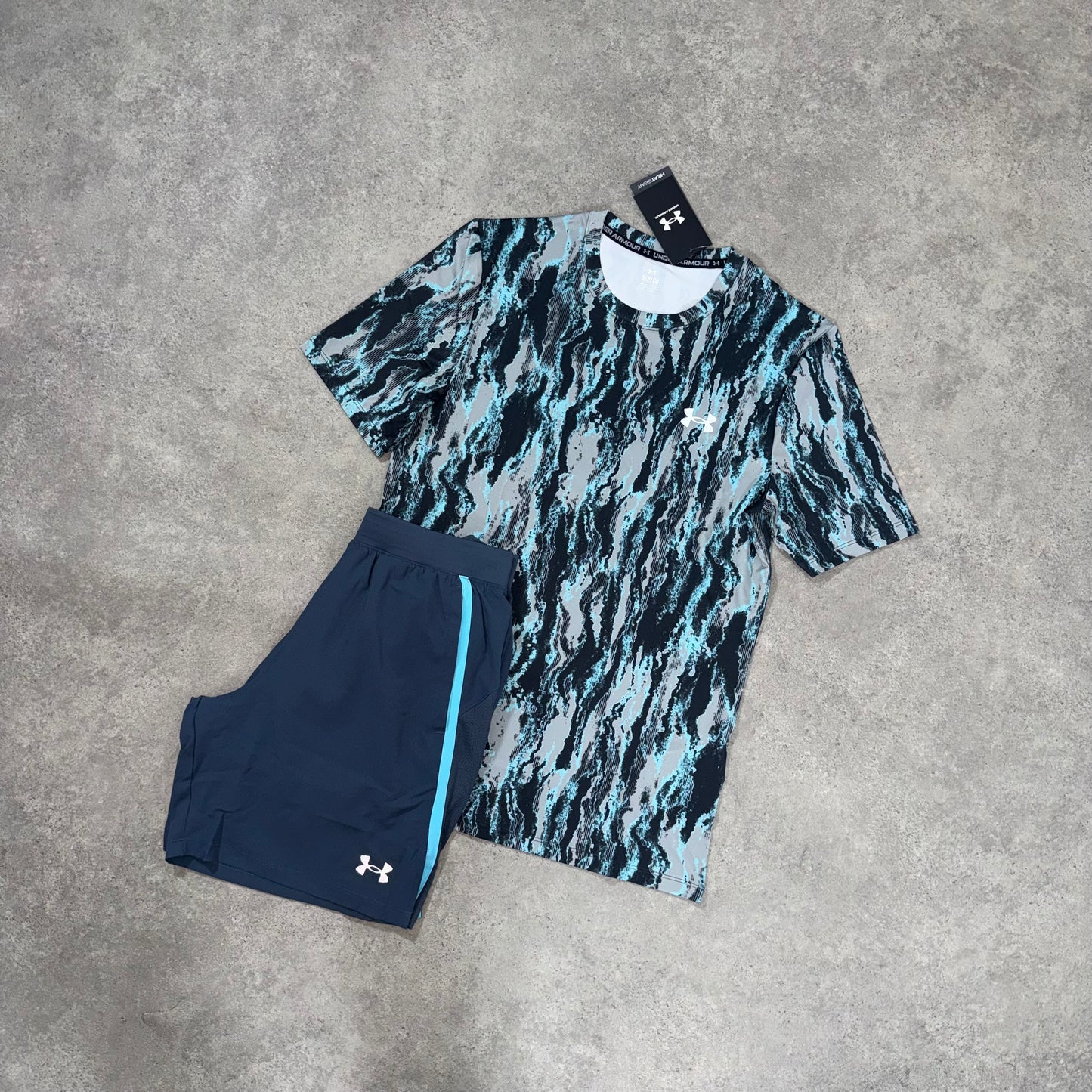 UNDER ARMOUR TIGER PRINT SET (BLUE/GREY)