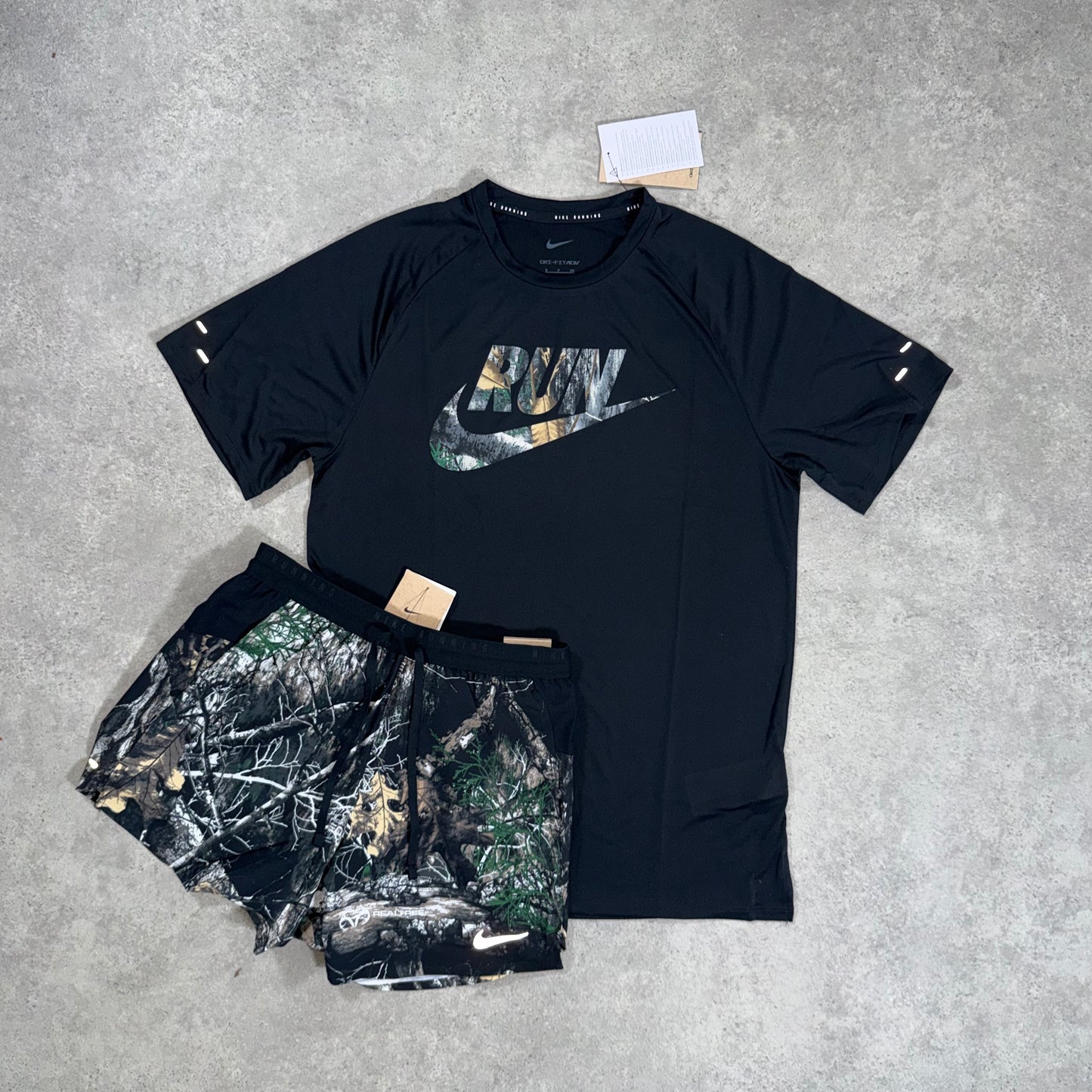 NIKE STRIDE REALTREE SHORT SET (EXCLUSIVE)