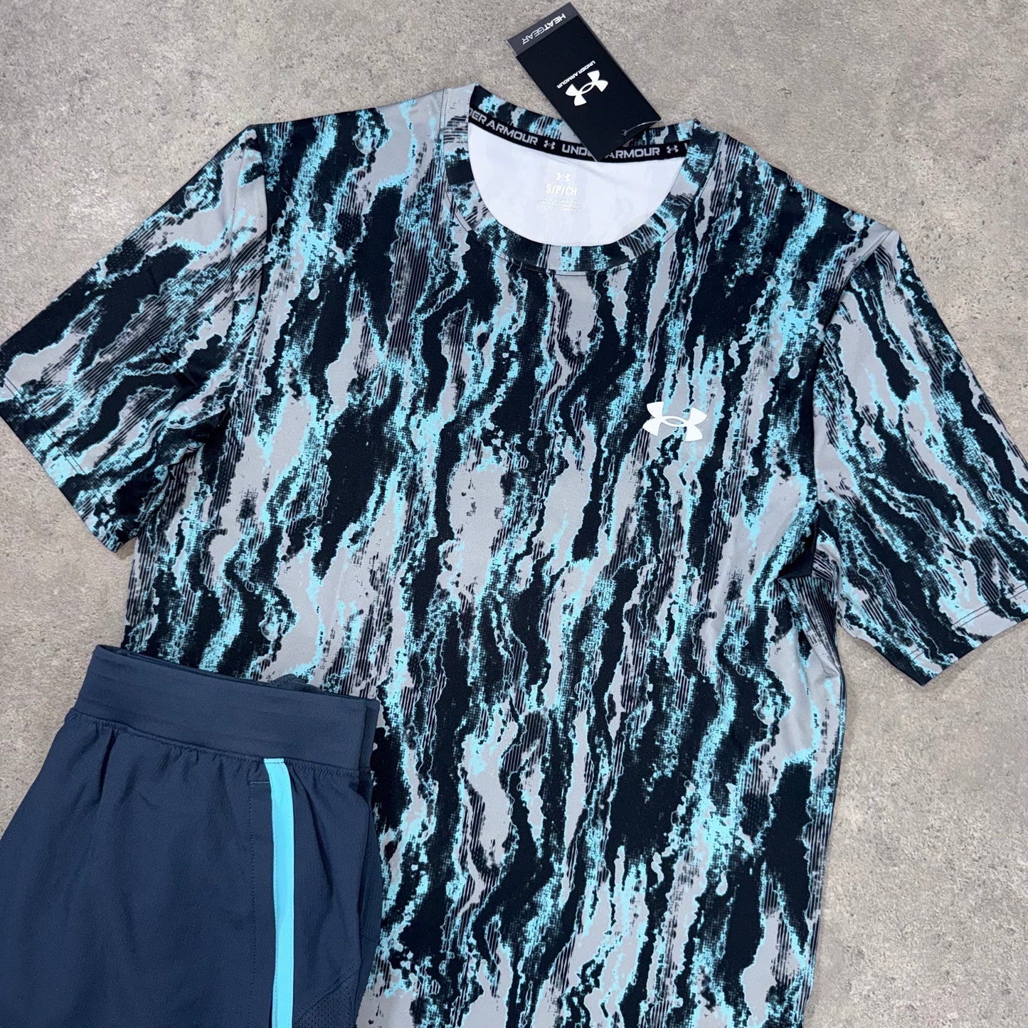 UNDER ARMOUR TIGER PRINT SET (BLUE/GREY)