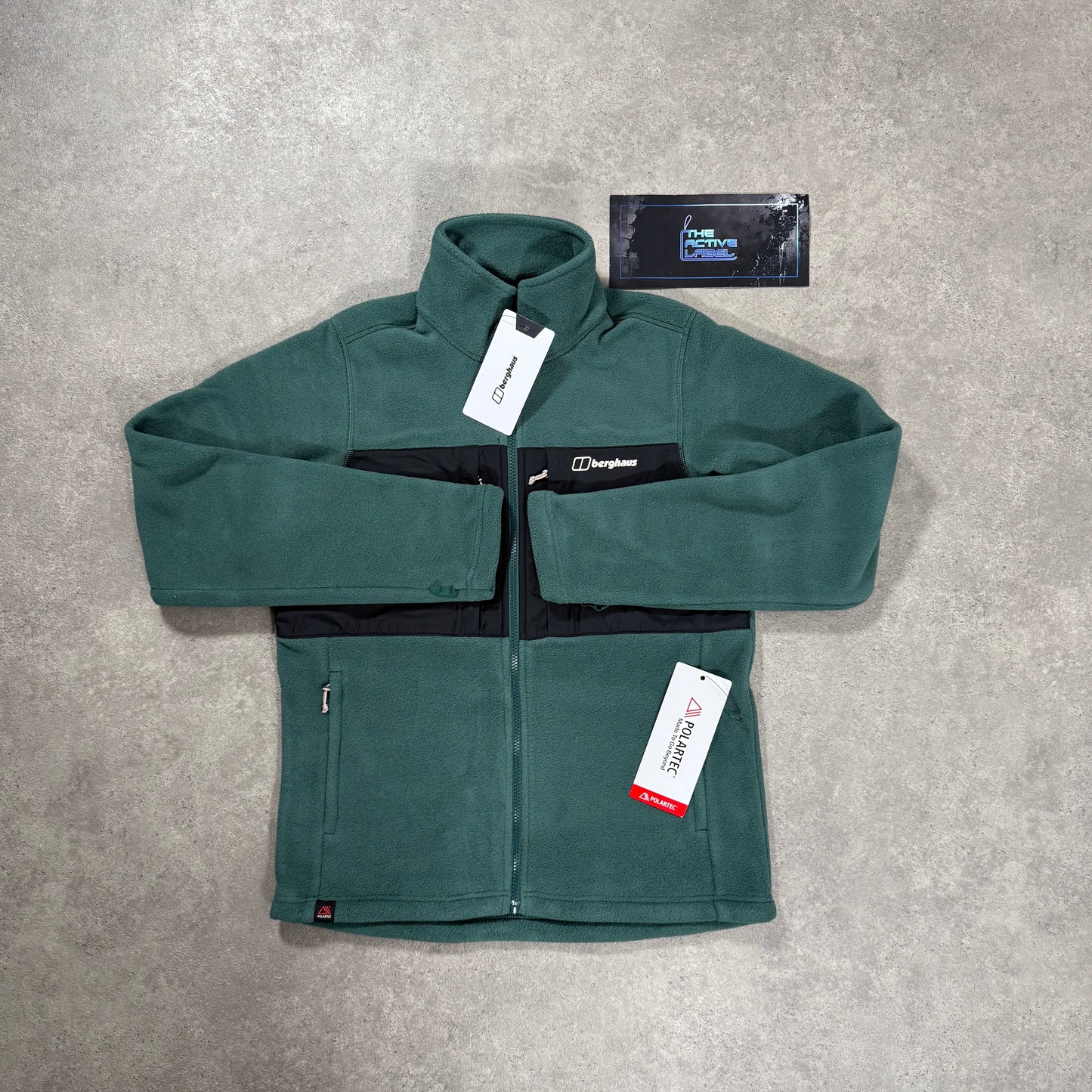 BERGHAUS PRISM GUIDE INTERACTIVE POLARTEC FLEECE JACKET (GEEEN/BLACK)