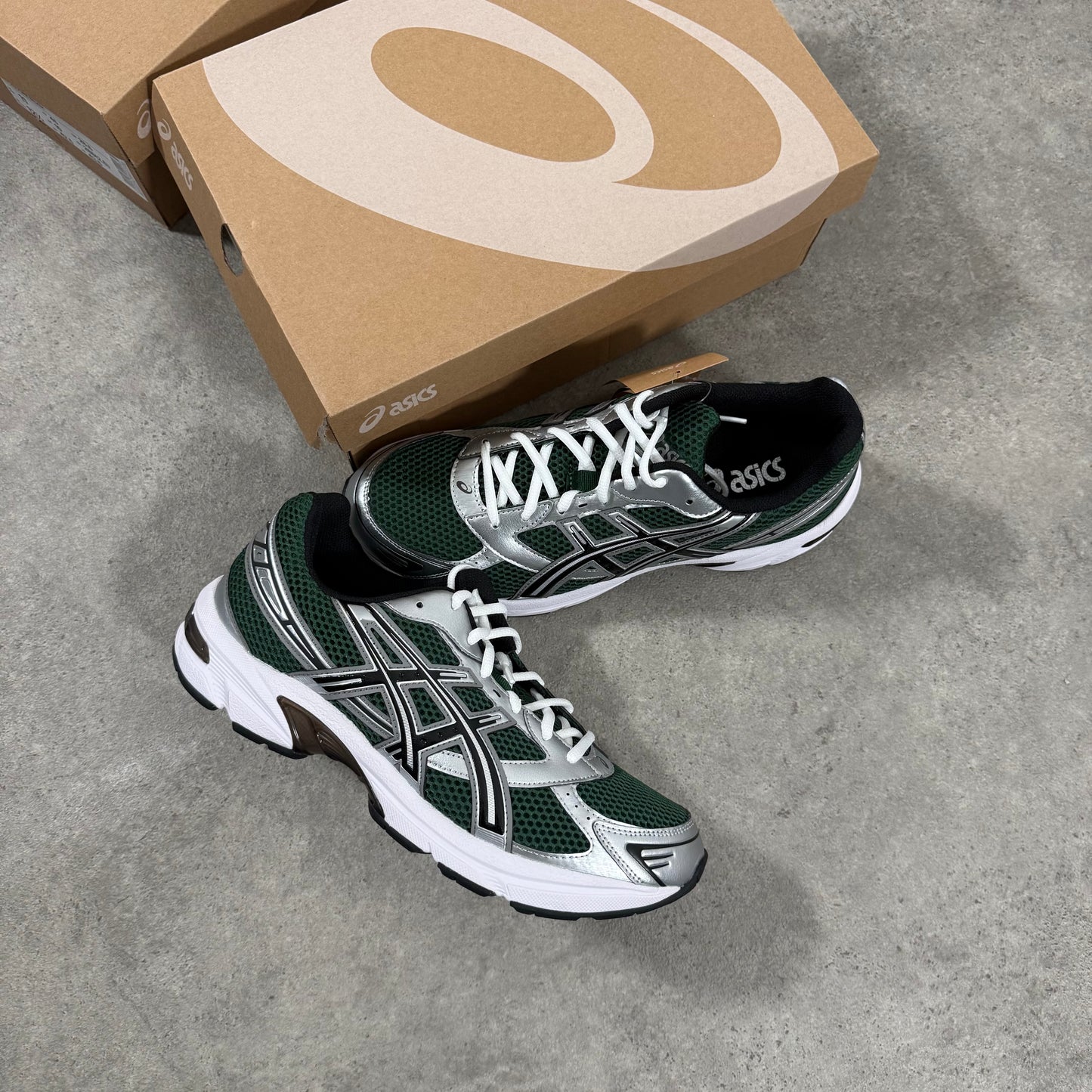 ASICS GEL-1130 (GREEN/WHITE)