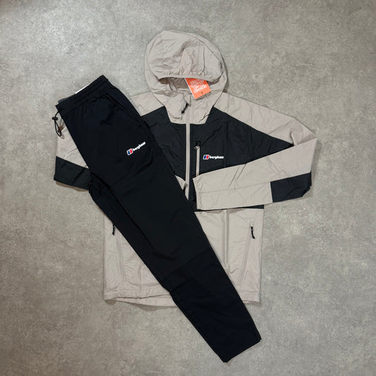 BERGHAUS ELTERDALE LIGHTWEIGHT TRACKSUIT (BLACK/BEIGE)
