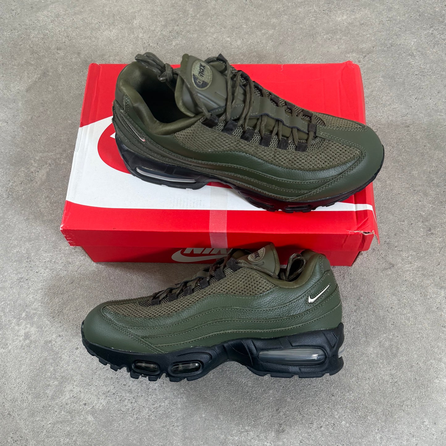 NIKE AIR MAX 95 (KHAKI)
