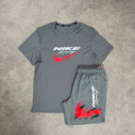 NIKE RUN HBR SHORT SET (GREY/RED)