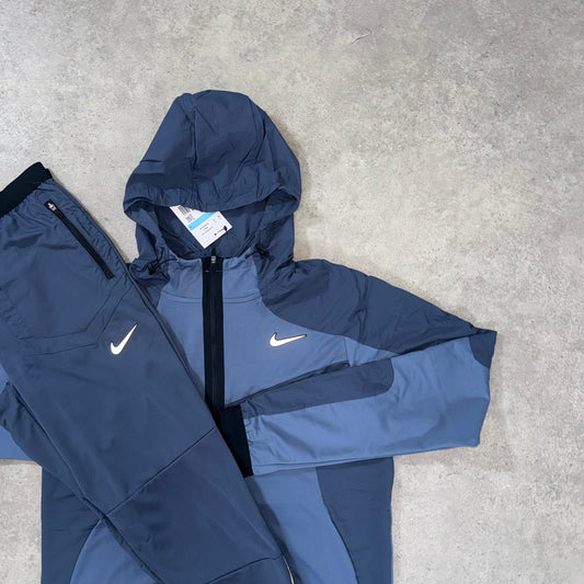 NIKE ELEMENT TRACKSUIT (NAVY)
