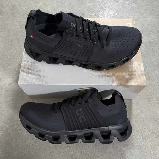 ON RUNNING CLOUDSWIFT 4 (BLACK)