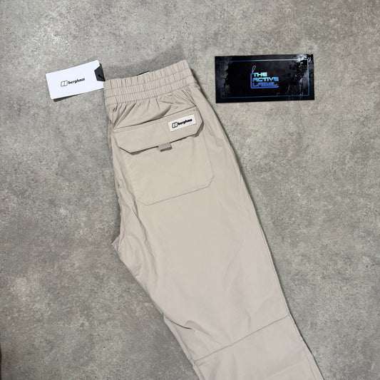 BERGHAUS EXPLORER PANTS (BEIGE)